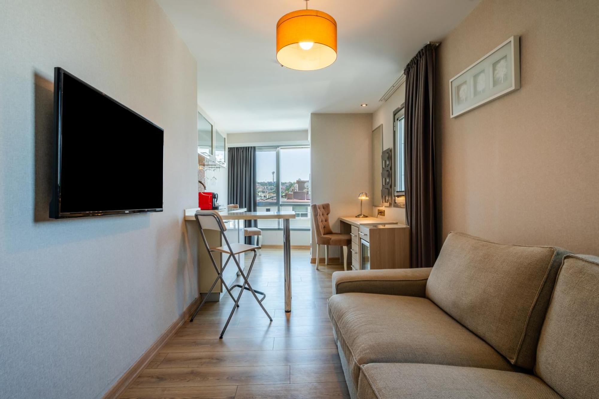 Ramada By Wyndham Ankara Hotell Exteriör bild