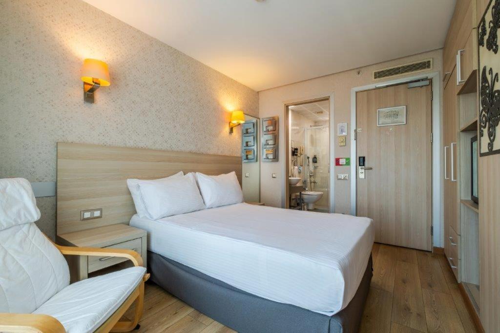 Ramada By Wyndham Ankara Hotell Exteriör bild
